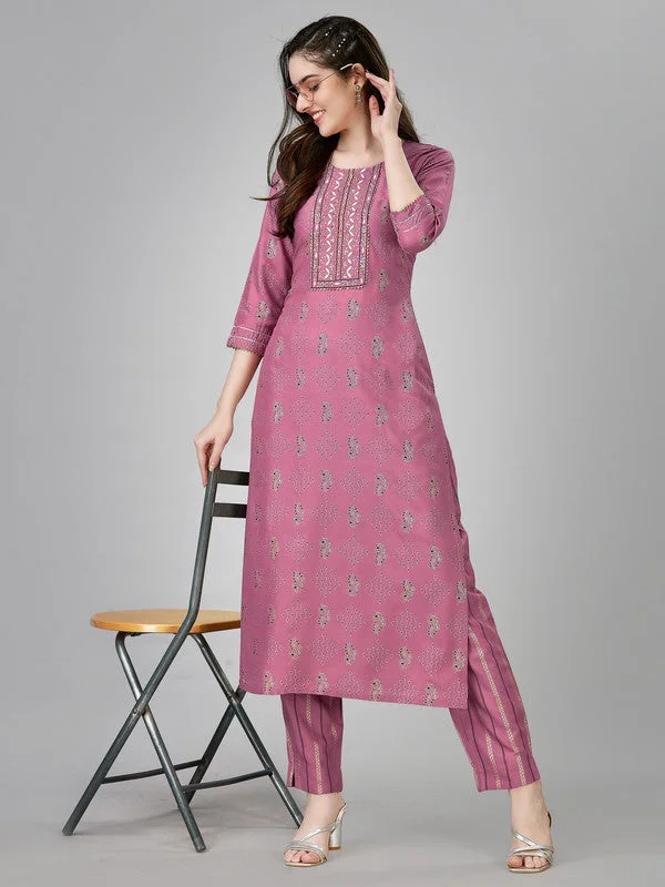 NOZ2TOZ Women Embroidered Rayon Kurta Pant Set - Purple Classic Stretch Pants