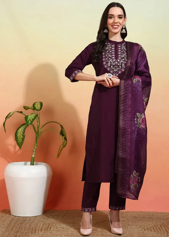 NOZ2TOZ Women's Chanderi Embroidered Straight Kurta Pant With Dupatta - Wine Classic Chino Pants NOZ2TOZ Women's Chanderi Embroidered Straight Kurta Pant With Dupatta - Wine Classic Chino Pants