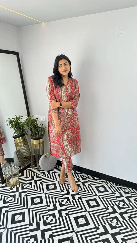NOZ2TOZ Women's Viscose Floral Printed Straight Kurta Set With Pant - Red Comfortable Denim Leggings NOZ2TOZ Women's Viscose Floral Printed Straight Kurta Set With Pant - Red Comfortable Denim Leggings