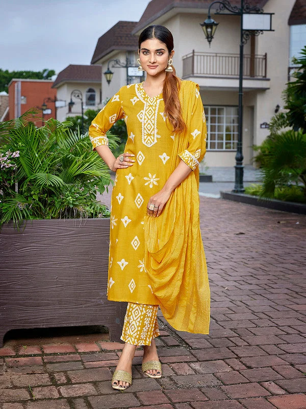 NOZ2TOZ Women's Cotton Blend Printed Straight Kurta Pant With Dupatta - Mustard Relaxed Fit Trousers NOZ2TOZ Women's Cotton Blend Printed Straight Kurta Pant With Dupatta - Mustard Relaxed Fit Trousers
