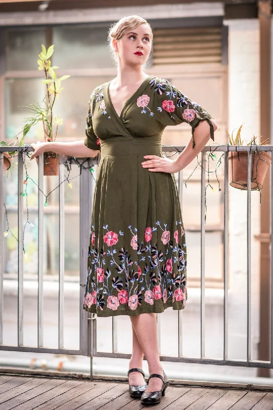 Madoka Green Embroidered Dress Off-the-shoulder Chic Trendy