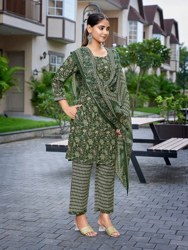 NOZ2TOZ Women's Cotton Blend Printed Straight Kurta Pant With Dupatta - Bottle Green Stylish Harem Pants NOZ2TOZ Women's Cotton Blend Printed Straight Kurta Pant With Dupatta - Bottle Green Stylish Harem Pants