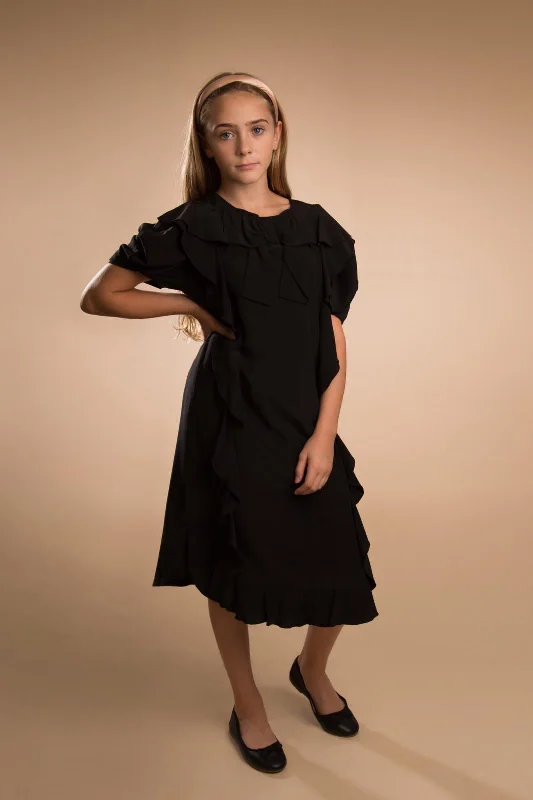Black Bow Dress SNK1287 Crew Neckline Sporty