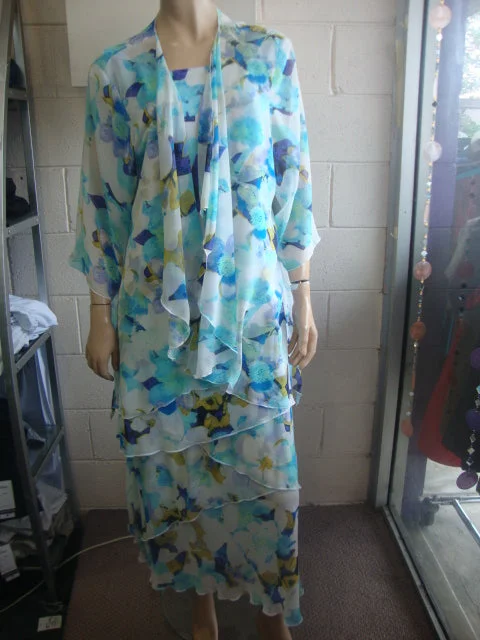 Lorissa Chiffon Dress & Jacket Front Pockets Side Pockets Patch Pockets