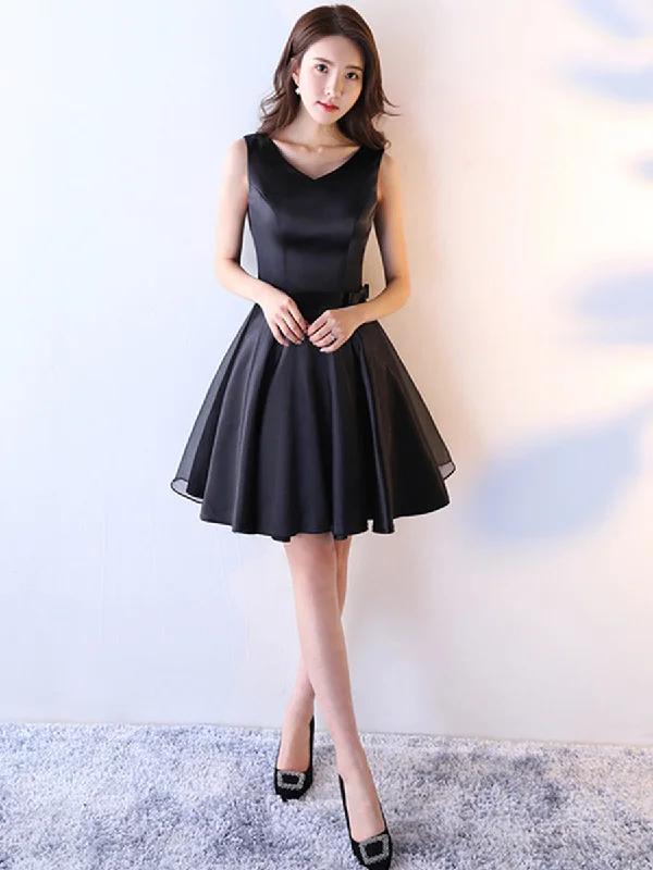Custom Made A Line Short Black Prom Dresses, Short Black Graduation Dresses, Black Homecoming Dresses Custom Made A Line Short Black Prom Dresses, Short Black Graduation Dresses, Black Homecoming Dresses