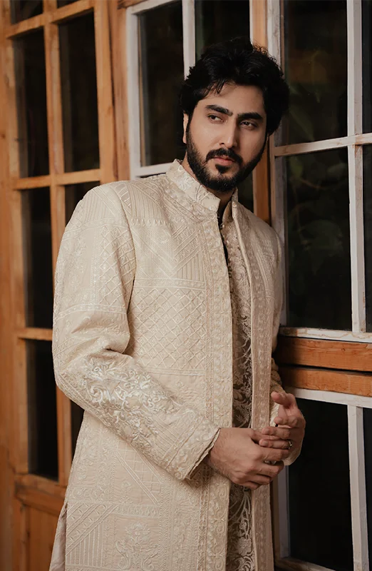 Ivory white jacket paired with embroidered organza kurta and chooridar pajama Embroidered Jacket Appliqued Jacket Beaded Jacket Ivory white jacket paired with embroidered organza kurta and chooridar pajama Embroidered Jacket Appliqued Jacket Beaded Jacket