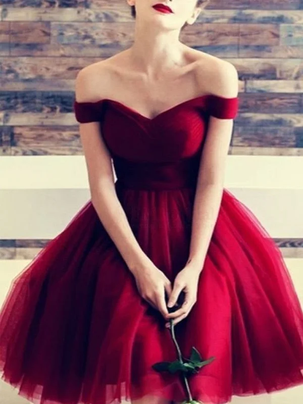 Custom Made Off Shoulder Short Burgundy Prom Dresses, Short Burgundy Formal Dresses, Graduation Dresses Custom Made Off Shoulder Short Burgundy Prom Dresses, Short Burgundy Formal Dresses, Graduation Dresses
