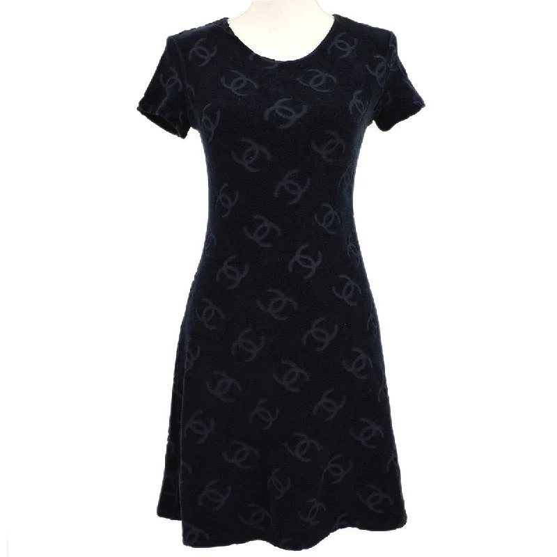 CHANEL 1996 Spring Interlocking CC-print dress