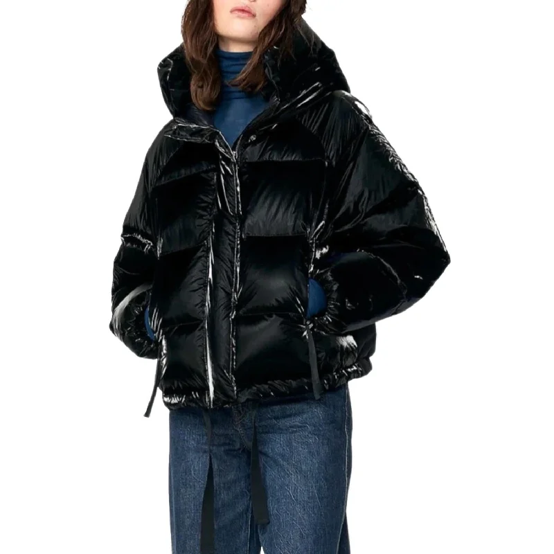 Short Down Parka Jacket In Black