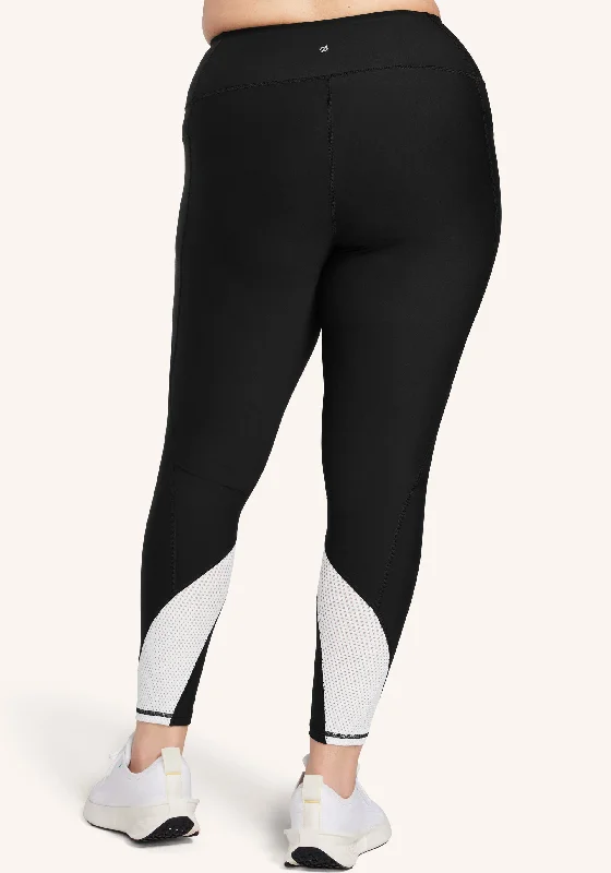 Essential Mesh Legging