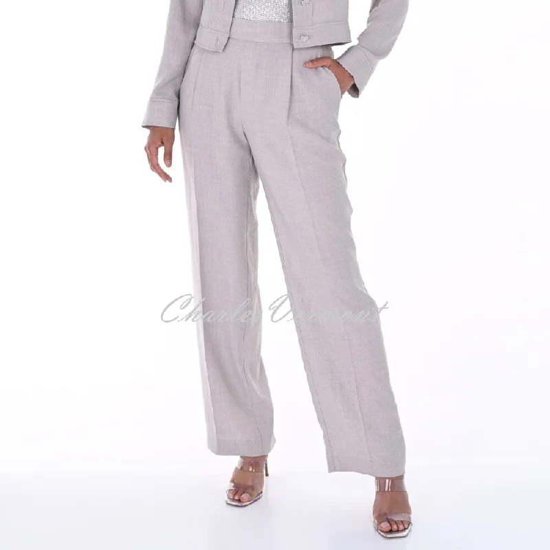 Frank Lyman Straight Leg Trouser - Style 246336