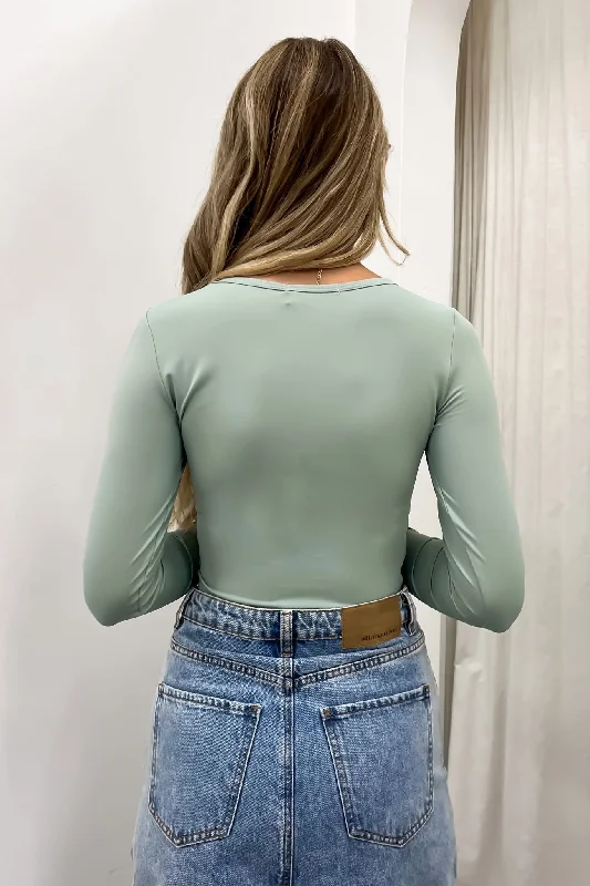 Eve Staple Long Sleeve Sage