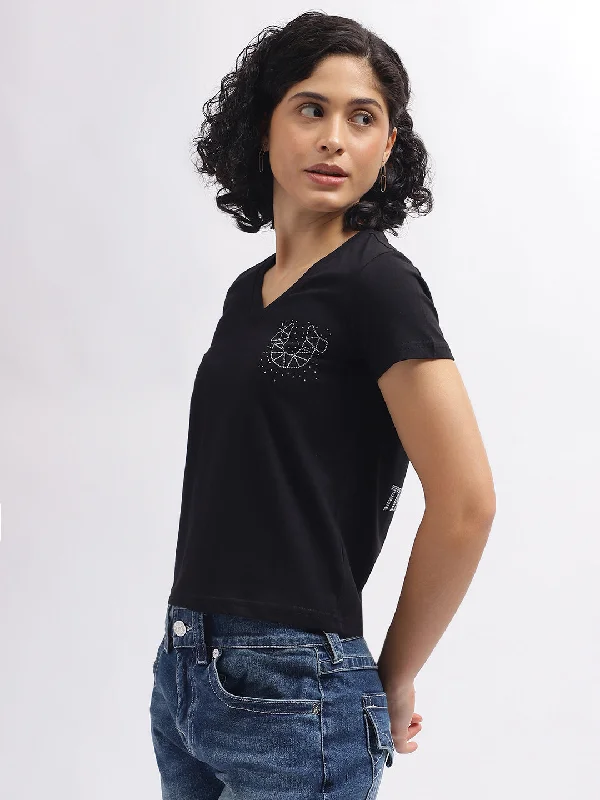 True Religion Women Black Printed V-Neck Short Sleeves T-Shirt