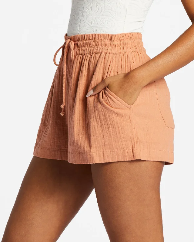 Day Tripper Elastic Shorts - Rose Dawn