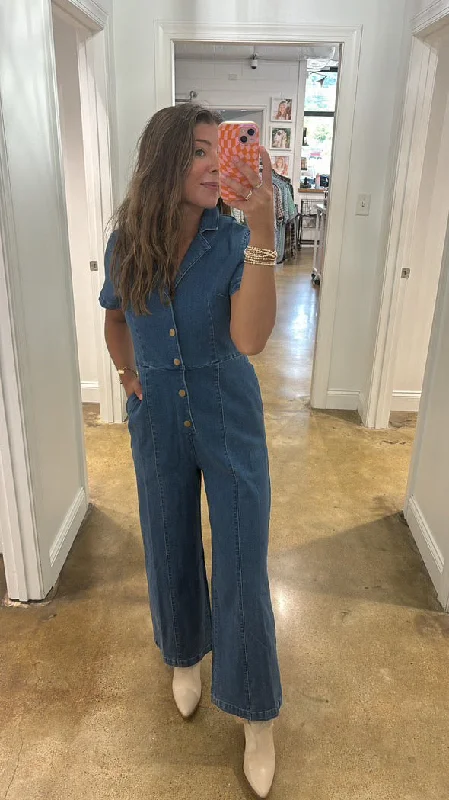 Montana Collection - Clyde Park Stretch Denim Buttondown Jumpsuit Ruffle jumpsuit, Feminine, Trendy, Elegant Montana Collection - Clyde Park Stretch Denim Buttondown Jumpsuit Ruffle jumpsuit, Feminine, Trendy, Elegant